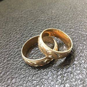 10k matching yellow gold rings